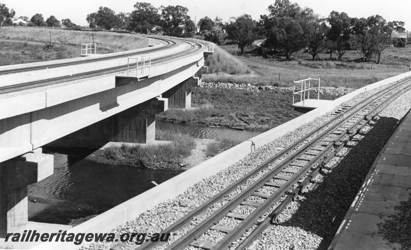 P00348
Concrete bridges, Woodbridge Triangle, West Midland, 
