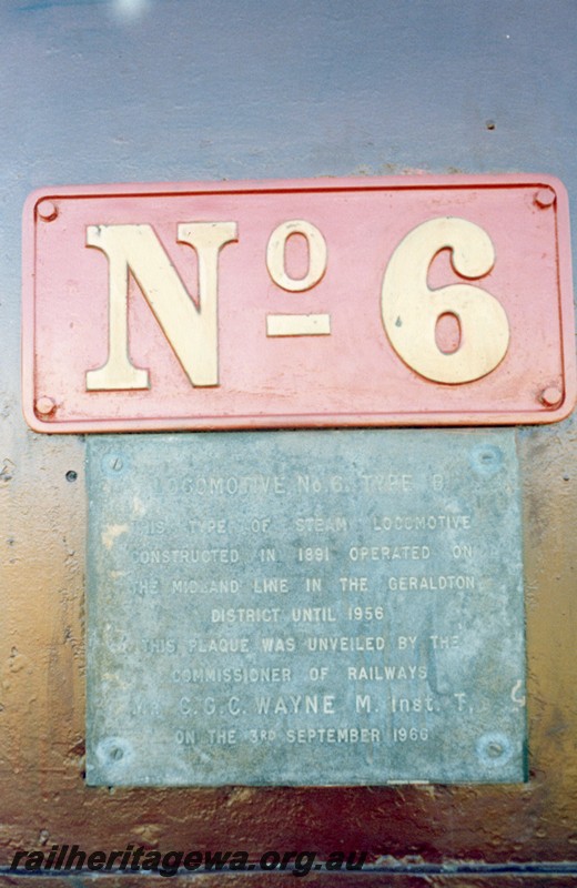 P01040
MRWA loco B class 6, Geraldton, number plate and plaque, on display at Maitland Park.
