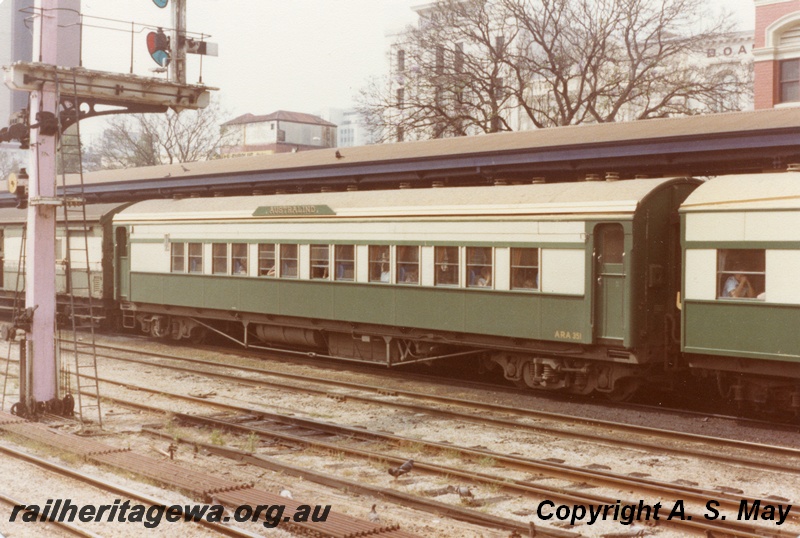 P01157
ARA class 351 Australind carriage, green and cream livery, side view, signals, point rodding, Perth, ER line.
