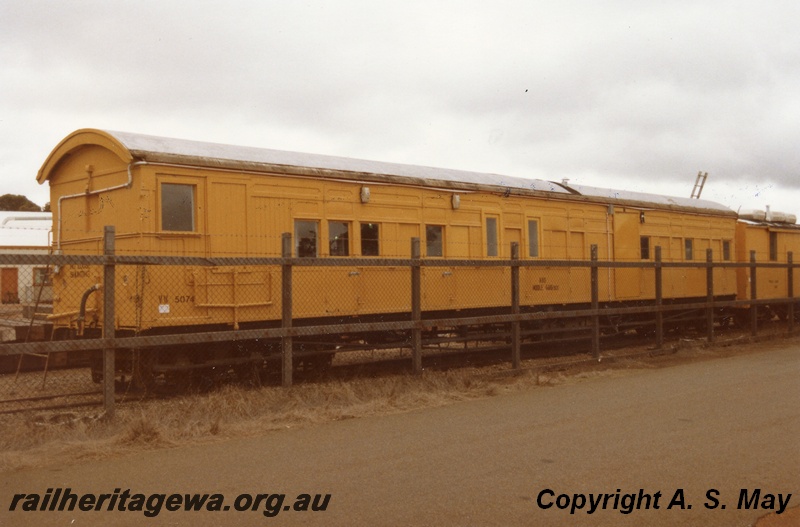 P01354
VW class 5074, ex AS class carriage, yellow livery, Narrogin, GSR line, end and side view.
