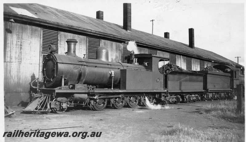 P01636
O class 74, Midland Junction, front and side view, c1926
