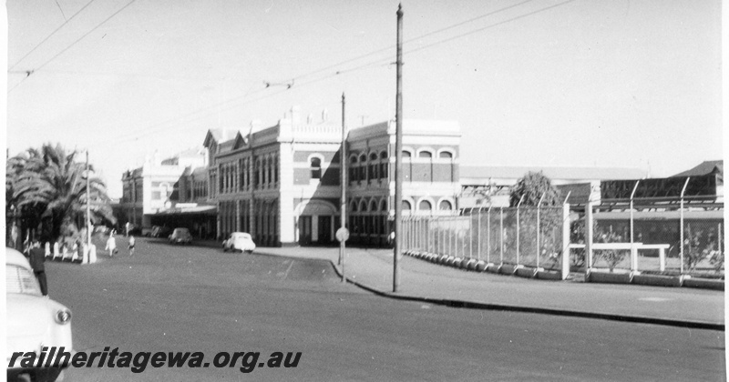 P01733
Station building, Perth, view from Wellington Street looking west, eastern end of station building, ER line.
