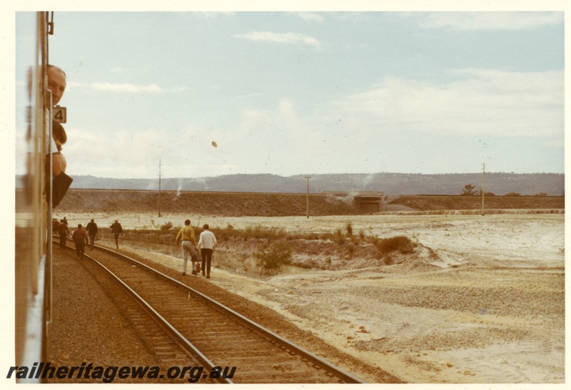 P01964
Kewdale flyover taken from a carriage on an adjacent track, ARHS tour to Northam
