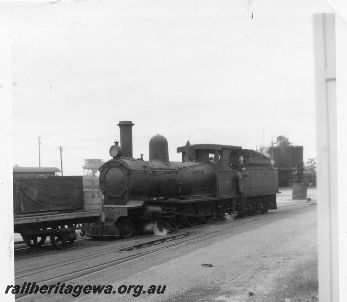 P03440
G class steam locomotive, front and side view, Midland Workshops shunter.
