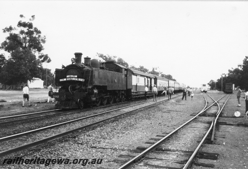 P03511
DD class 592 steam locomotive, on ARHS Twilighter Tour, front and side view, sidings, points, cheese knob, Mundijong, SWR line.
