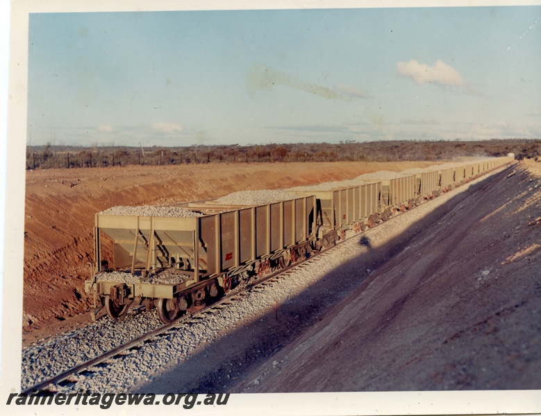 P03667
Westrail standard gauge ballast wagons at Moorine Rock
