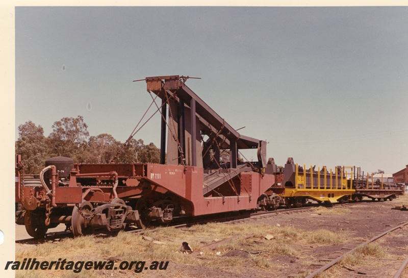 P03754
QY class 2300 Trolley Wagon loaded with a 