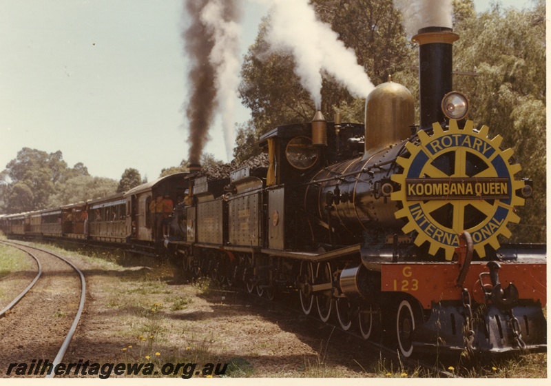 P04193
3 of 3, G class 233 steam locomotive 