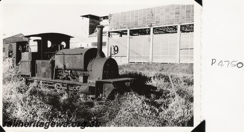P04750
PWD 0-6-0 steam loco 