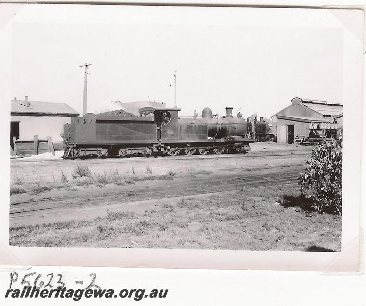 P05623
Visit by the Vic Div of the ARHS, O class 216, end and side view
