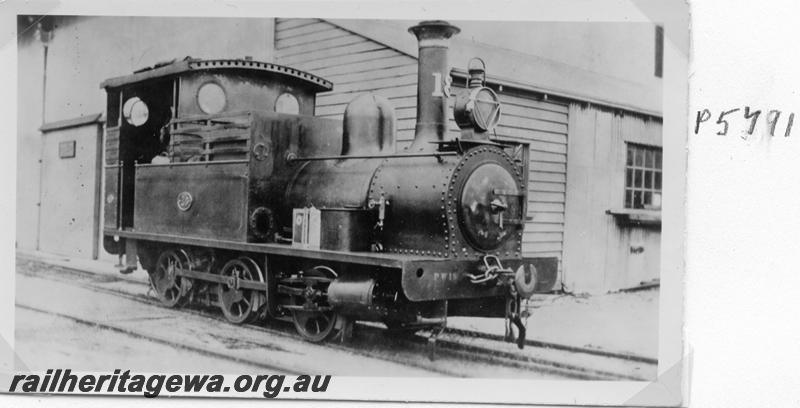 P05791
H class 18, Bunbury, side and front view
