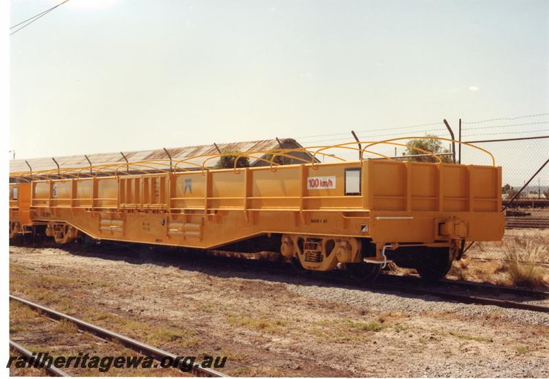 P05930
WGL class 30119 wagon, side and end view
