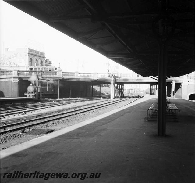 P06112
N class 196, Barrack Street Bridge, Perth Station, view from main platform looking east
