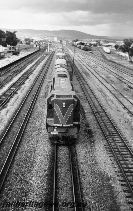 P06475
D class 1563, Midland Yard, goods train, head on elevated view.
