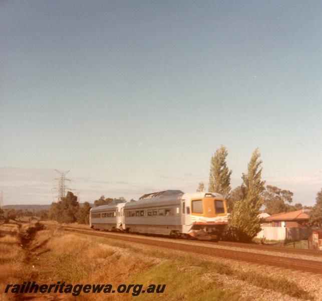 P06524
Two car Prospector set, Middle Swan, Avon Valley line
