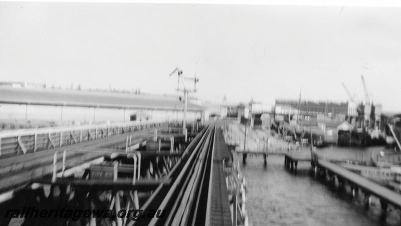 P06551
Fremantle bridge looking south, taken from rear platform of Z 9
