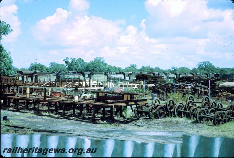 P06833
Overall view of salvage Yard, Midland Workshops, U class locos in the background.
