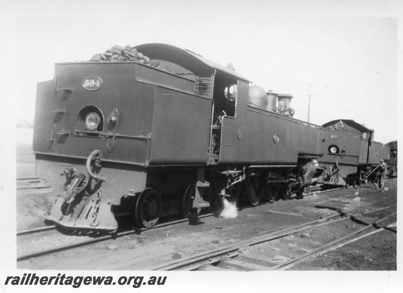 P06924
DD class 594, DD class 592, view of rear of bunker, Midland Junction Loco Depot
