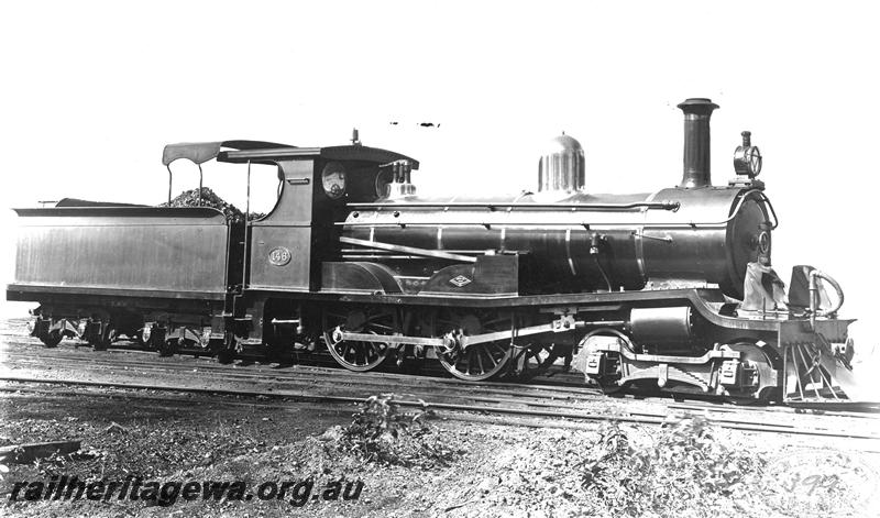 P07399
R class 146 with canopy over tender, side and front view, same as P1008
