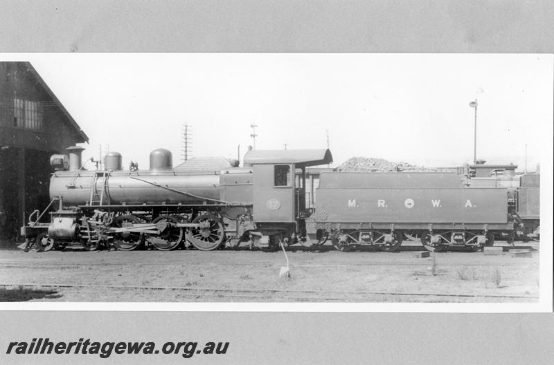 P07537
ARHS Vic Div visit, MRWA C class 17, Midland Junction, side view, shows lettering and crest on tender side
