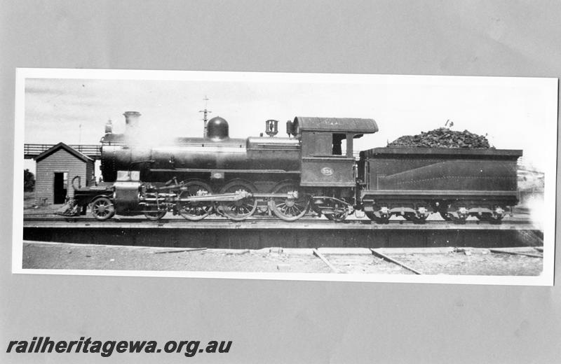 P07559
ES class 334, East Perth Loco Depot, on turntable, side view
