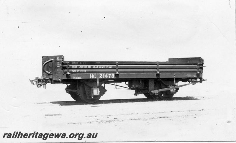 P08010
HC class 21478, end and side view
