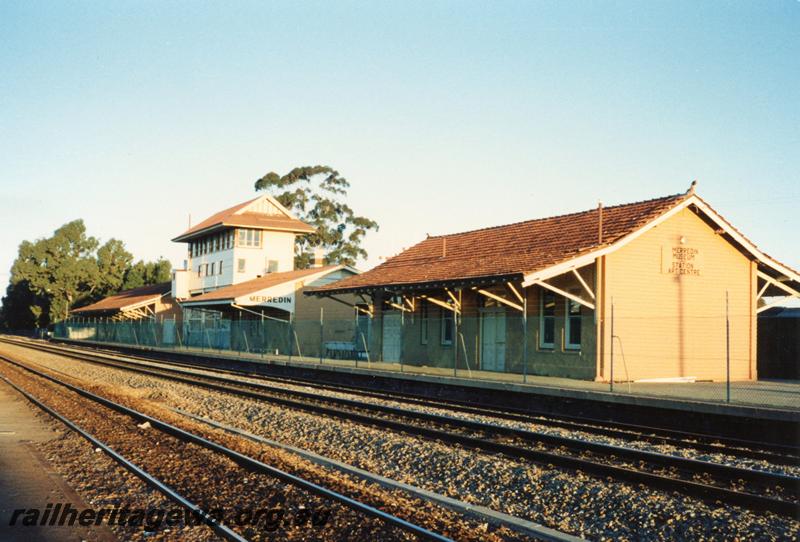 P08458
Merredin, station building, signal box, narrow gauge, view from north west, EGR line.
