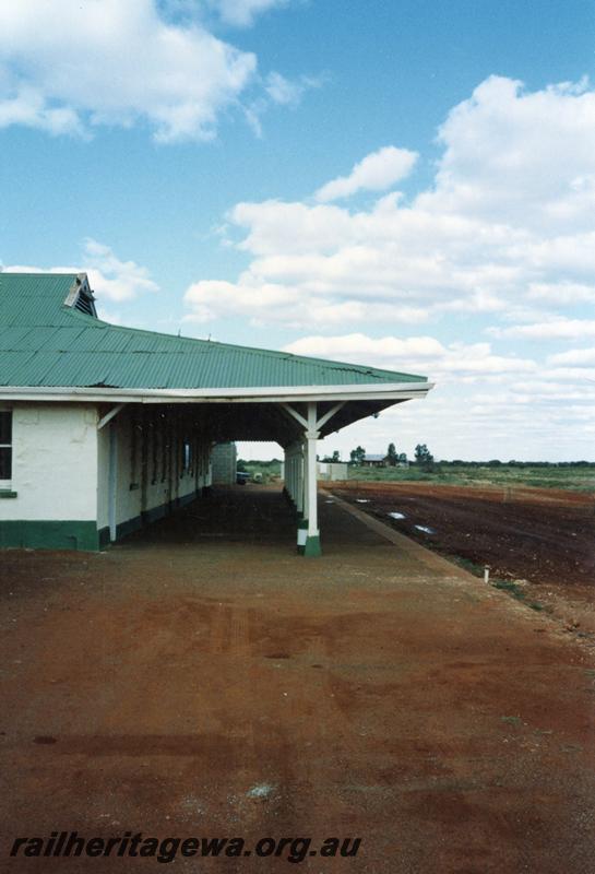 P08583
Yalgoo, station building, platform, view along platform, NR line.
