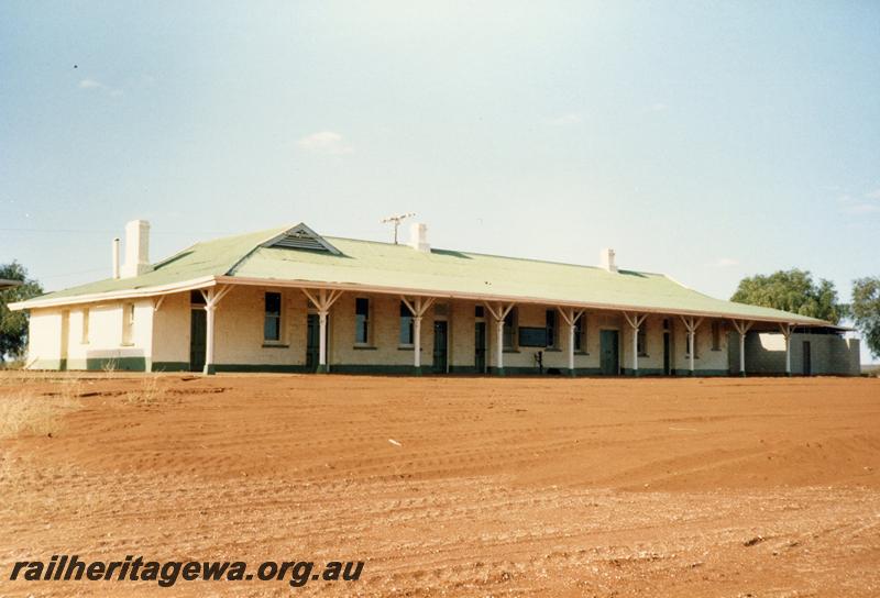 P08592
Yalgoo, station building, platform, view from rail side, NR line.

