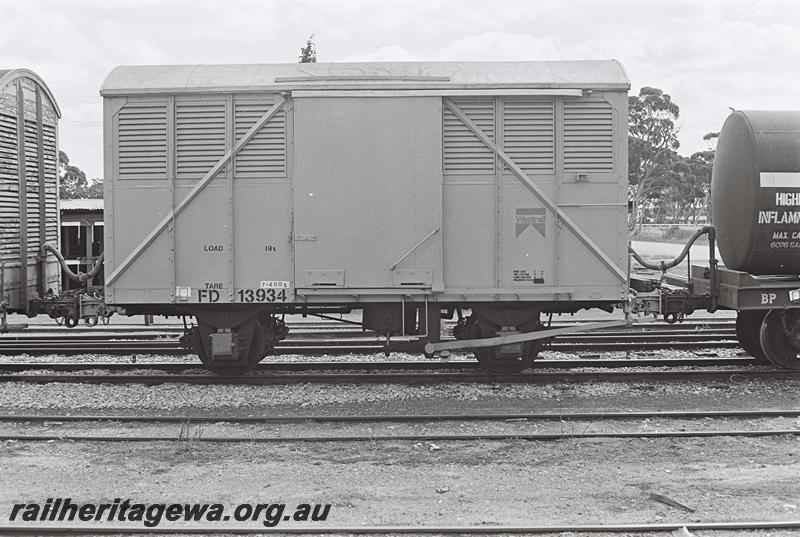 P09157
FD class 13934 louvered van, side view, door and lower half of the side panelled in
