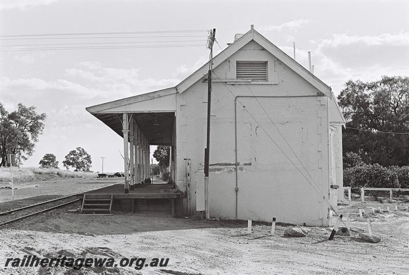 P09167
7 of 10 views of the station building at Gingin, MR line, east end of the building
