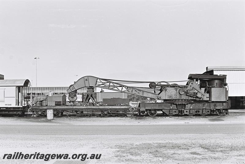 P09246
U class 1730 bogie flat wagon, 25 ton steam breakdown crane No.23, side view, Forrestfield Yard

