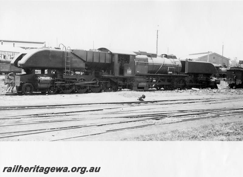 P09456
ASG class 26 4-8-2+2-8-4 Garratt loco at Midland. Goggs No. 349.
