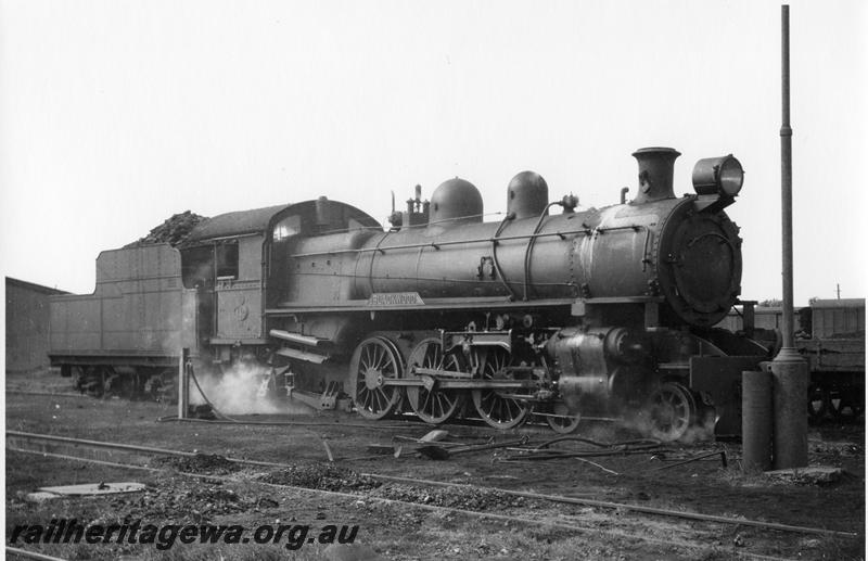 P09463
PR class 140 later renumbered 23/11/1945 to 523 