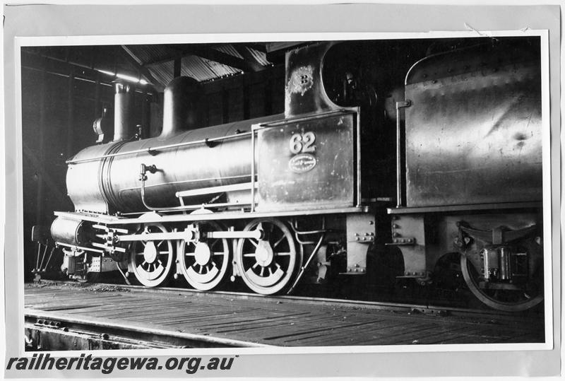 P09473
Millars loco No. 62, inside shed, Yarloop, Goggs No. 311. c1940s
