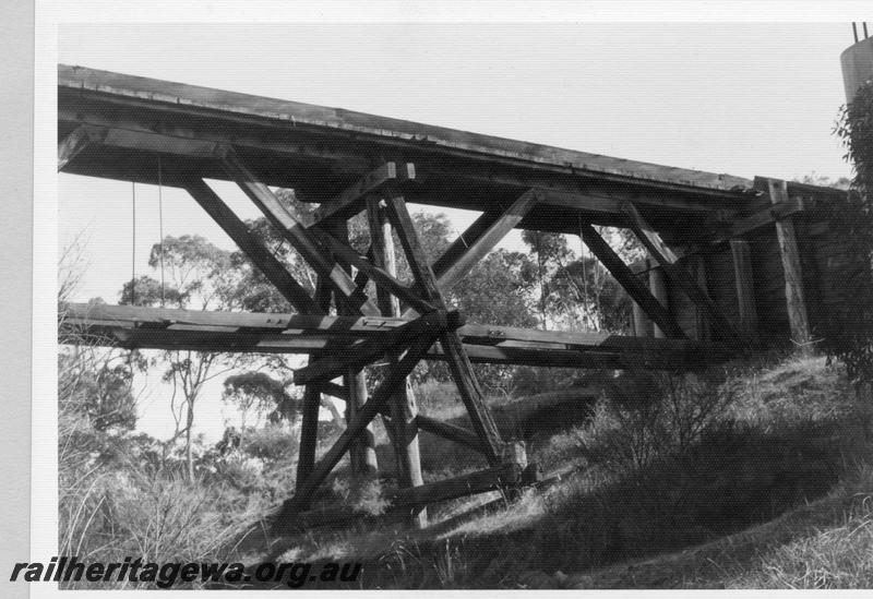 P09495
MRWA style trestle bridge, end section, Mogumber, MR line, abutment. MR line.
