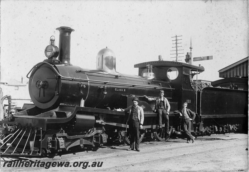 P09586
R class 155, Fremantle, front and side view, in lined black livery, 
