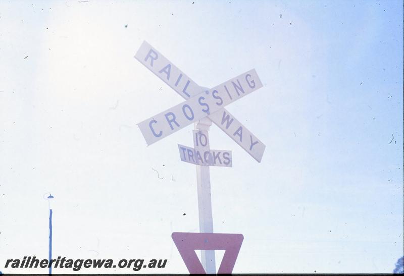 P09692
Railway Crossing sign, indicating 10 tracks, Katanning. GSR line.
