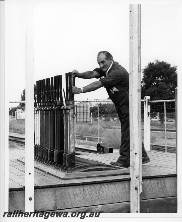 P10750
A signal frame in use at the Guildford Training School.
