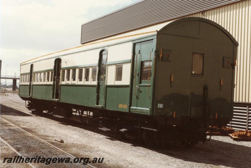 P11056
AYB class 459 in green and cream livery, Claisebrook, side and end view
