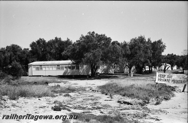 P11222
Tram bodies being used as accommodation at a caravan park in Mandurah
