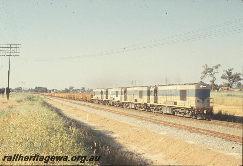 P11742
K class 209, plus 3 x K class, up iron ore, between Midland and Forrestfield. ER line.
