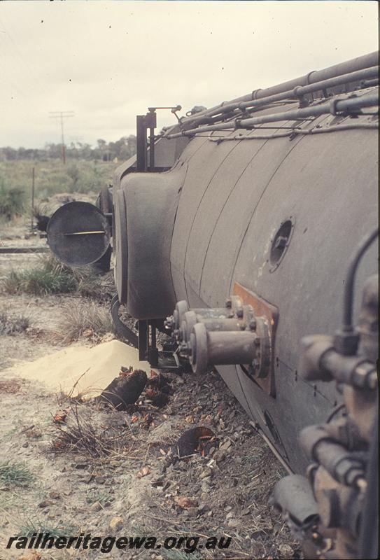 P11984
V class 1206, boiler top detail, Mundijong Junction accident. SWR line.
