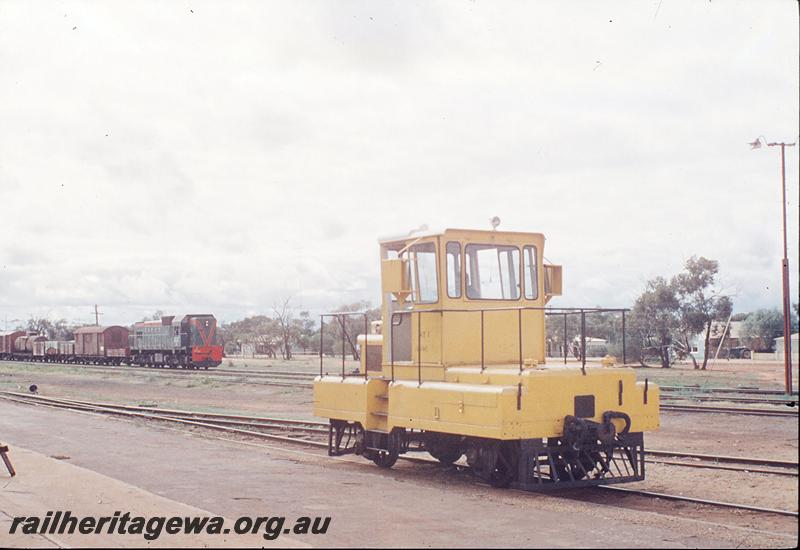 P12155
A class 1512, shunting tractor ST1 