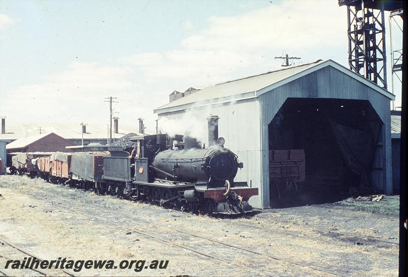 P12476
G class 123, coal dump shed, coaling tower, shunting coal wagons, Bunbury, SWR line. Coal tarpaulins on some wagons.
