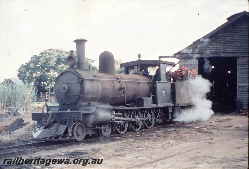 P12500
G class 71, Millars loco shed, under steam, Yarloop.
