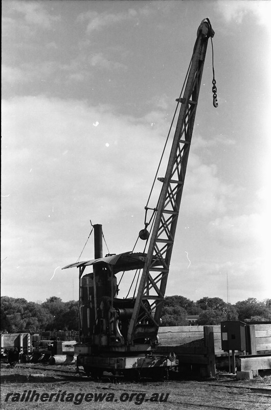 P13929
6 of 32 images of the railway and jetty precincts of Busselton, BB line, steam crane, side and front view.
