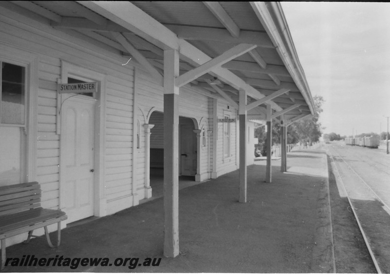 P13936
13 of 32 images of the railway and jetty precincts of Busselton, BB line, station building, platform side showing entrance to the waiting room
