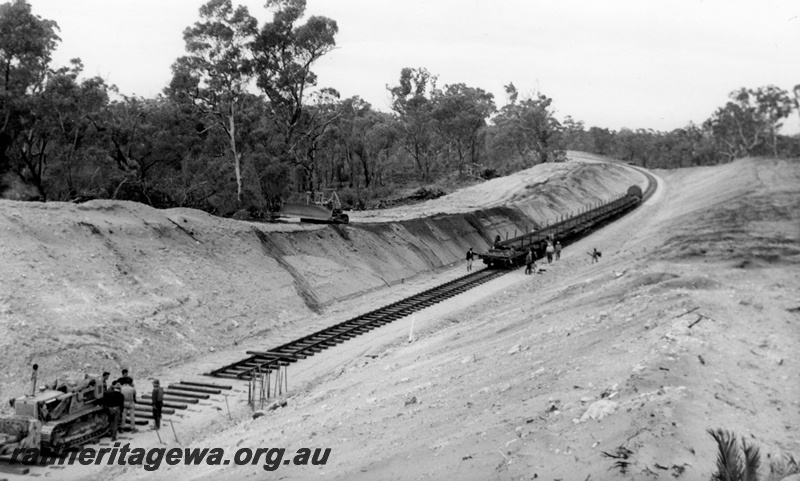 P14973
New track construction work in cutting on Mundijong-Jarrahdale line, KJ line
