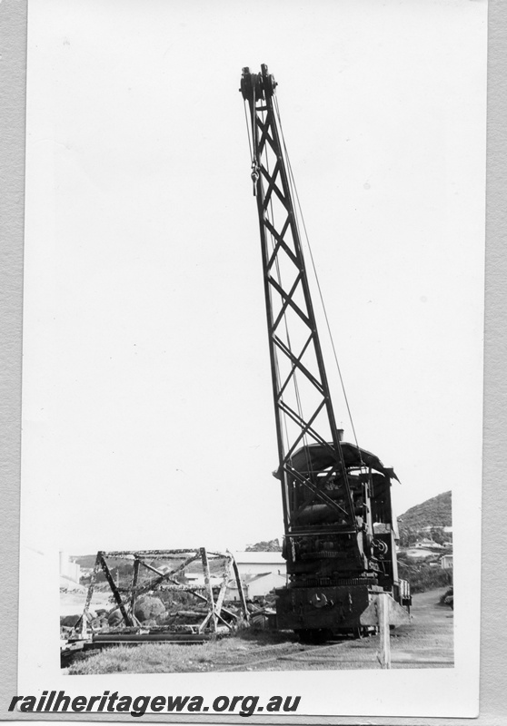 P15538
PWD steam crane No. 25, Albany wharf, front view
